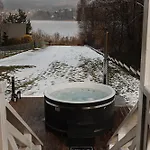 Lakehouse Nad Jeziorem Zywieckim